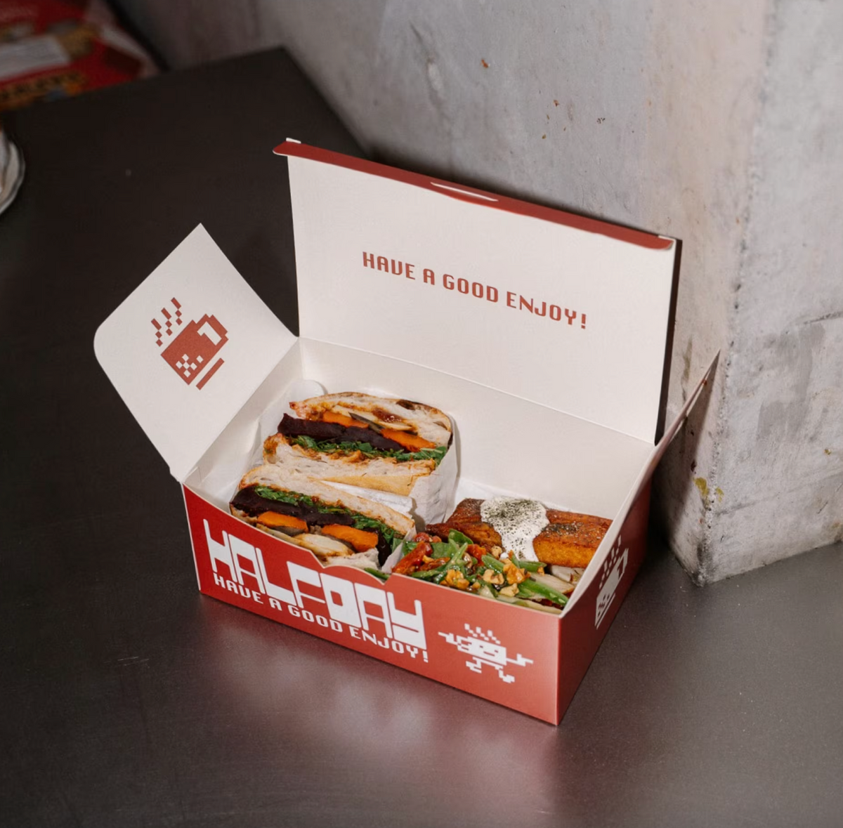 Noissue food packaging from Pinlord.com, eco-friendly custom printed packaging material for food products and brands.