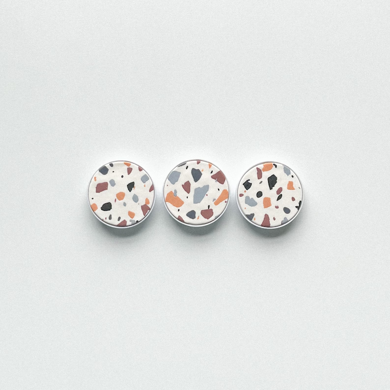 Custom Popsockets - Pinlord.com