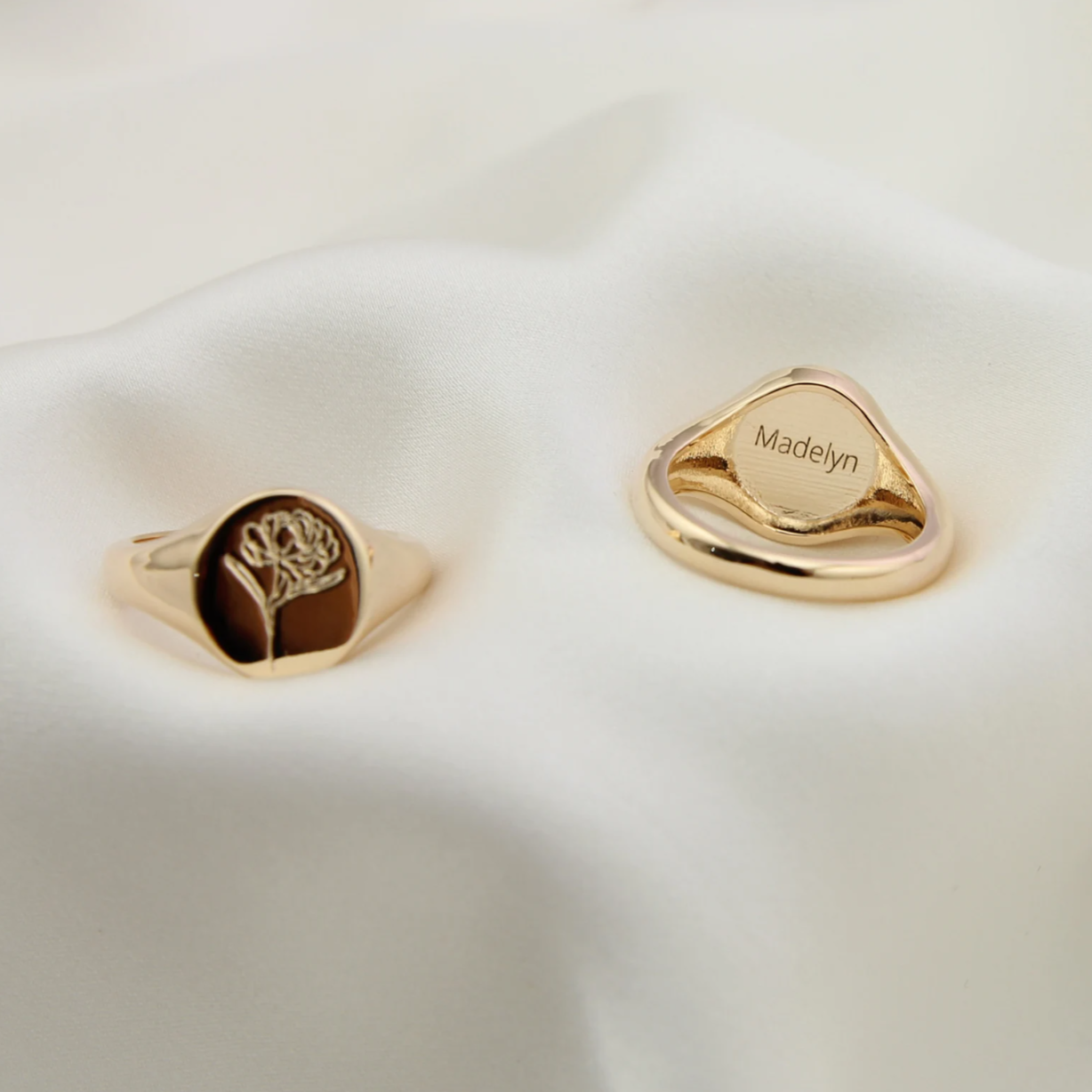 Custom Signet Rings - Pinlord.com