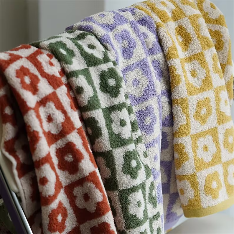 Custom Towels - Pinlord.com